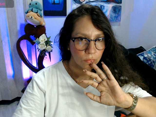 goddess-nahy live cam on BongaCams