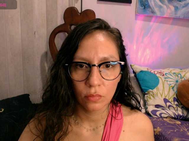 goddess-nahy live cam on BongaCams