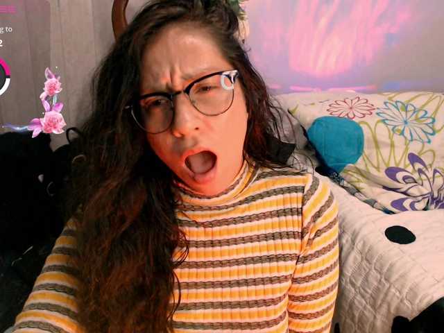 goddess-nahy live cam on BongaCams