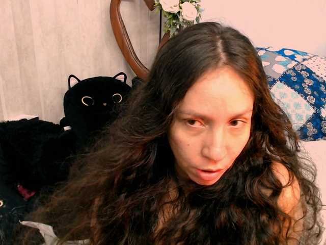 goddess-nahy live cam on BongaCams