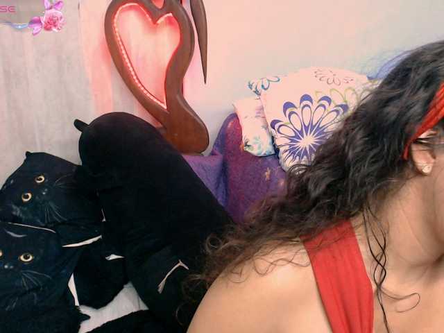 goddess-nahy live cam on BongaCams