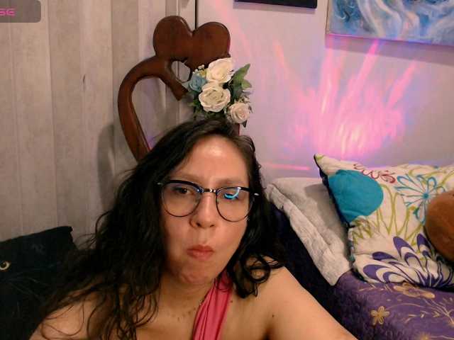 goddess-nahy live cam on BongaCams