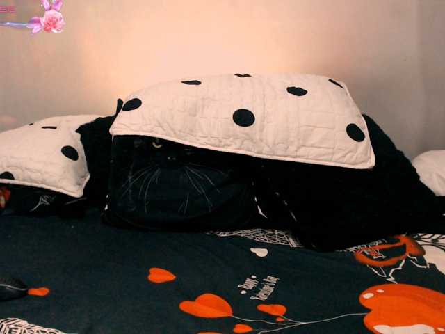 goddess-nahy live cam on BongaCams