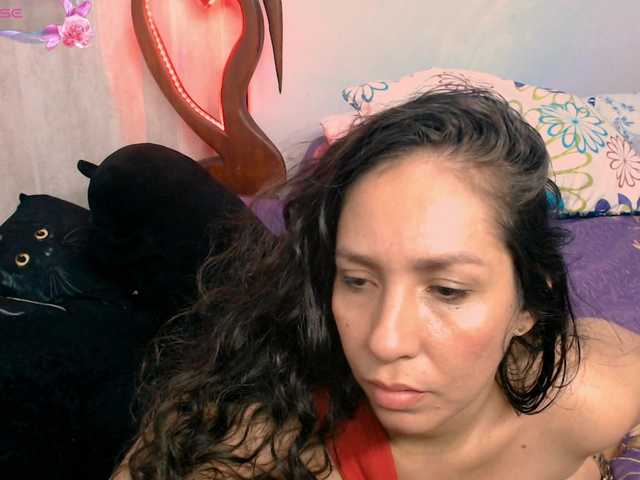 goddess-nahy live cam on BongaCams