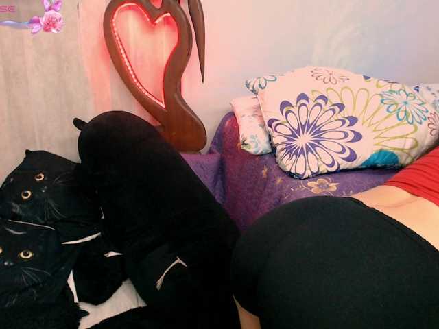 goddess-nahy live cam on BongaCams