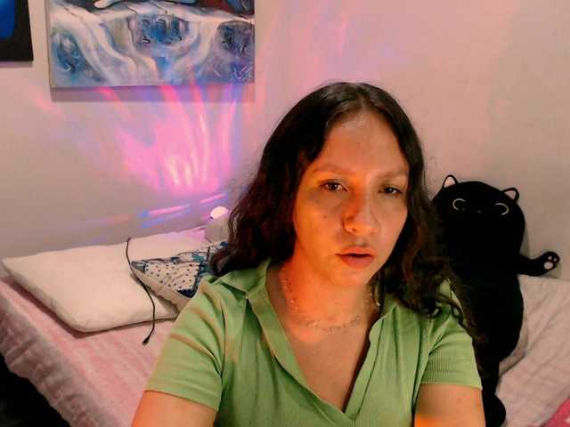 goddess-nahy live cam on BongaCams
