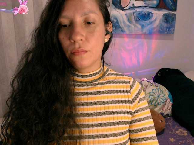 goddess-nahy live cam on BongaCams