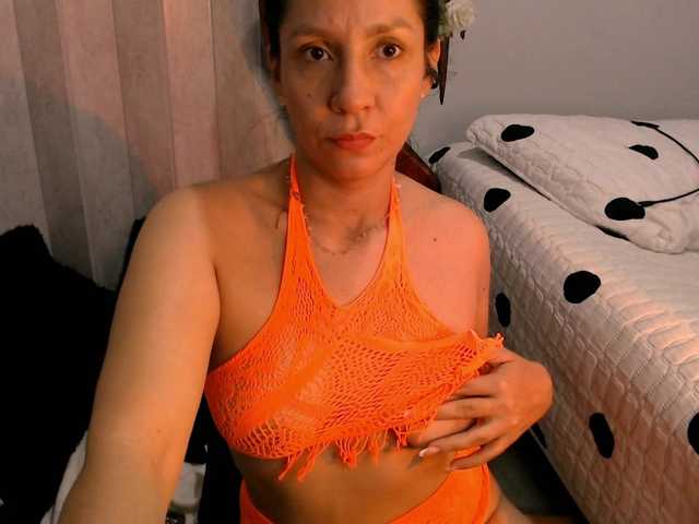goddess-nahy live cam on BongaCams