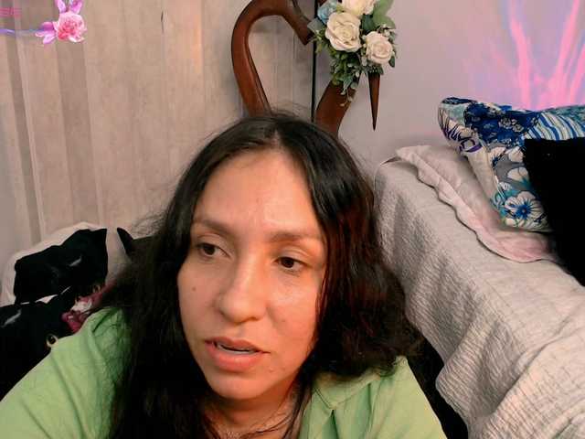 goddess-nahy live cam on BongaCams
