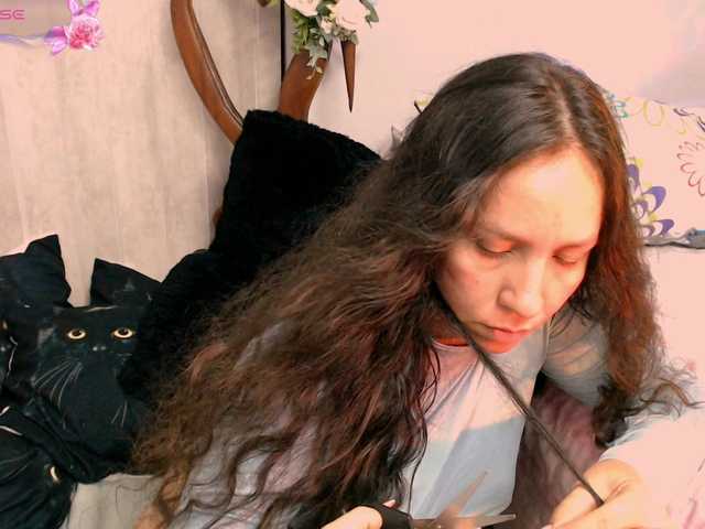 goddess-nahy live cam on BongaCams