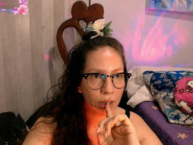 goddess-nahy live cam on BongaCams