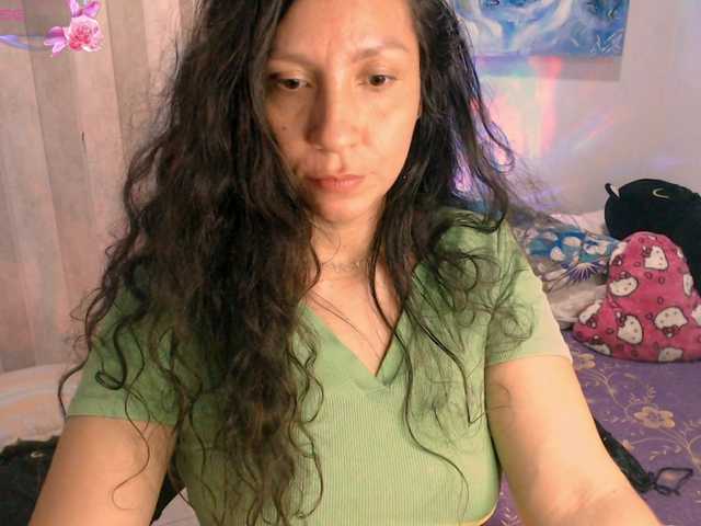 goddess-nahy live cam preview