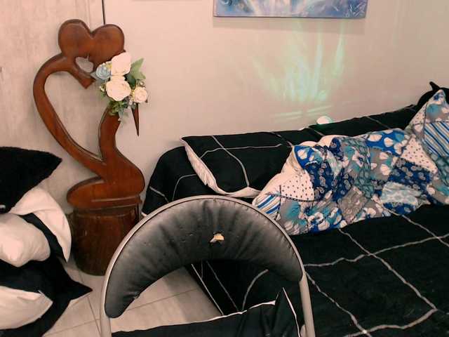 goddess-nahy live cam on BongaCams