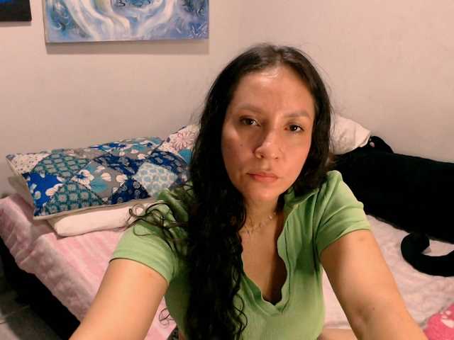 goddess-nahy live cam on BongaCams