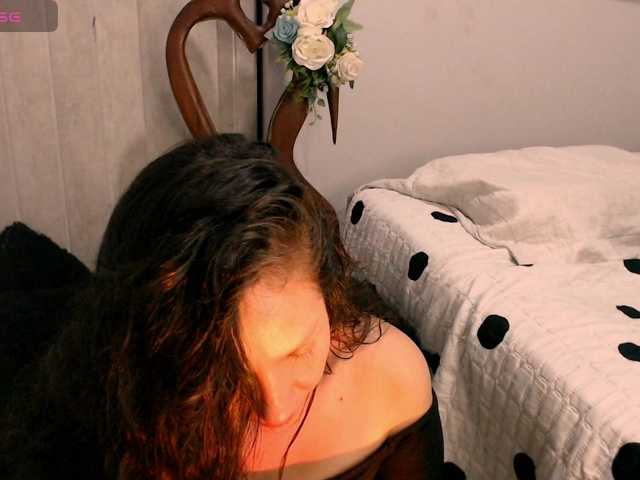 goddess-nahy live cam on BongaCams