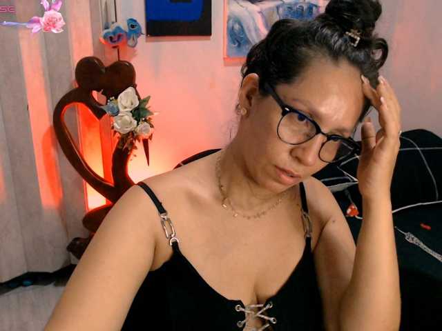 goddess-nahy, en directo ahora en BongaCams