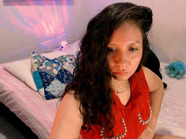 goddess-nahy webcam