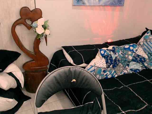 goddess-nahy webcam