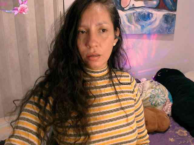 goddess-nahy webcam