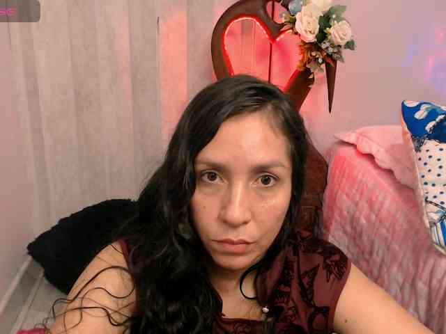 goddess-nahy webcam