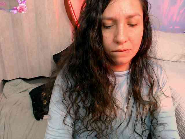 goddess-nahy webcam