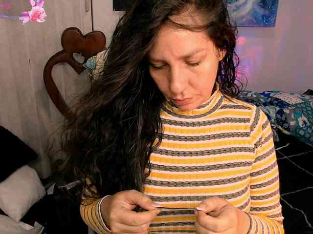 goddess-nahy webcam
