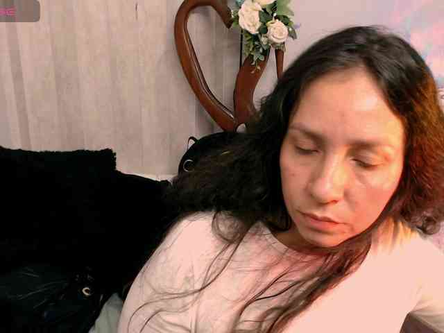 goddess-nahy webcam