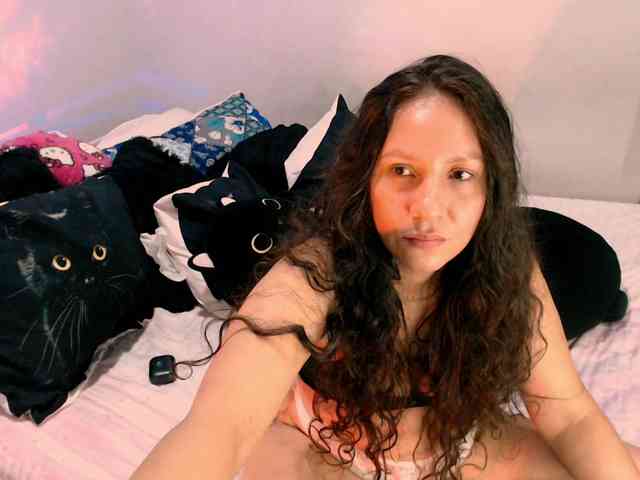 goddess-nahy webcam