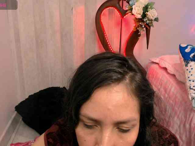 goddess-nahy webcam