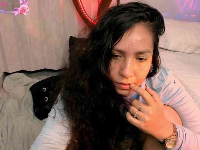 goddess-nahy webcam