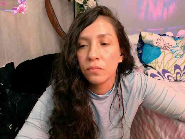 goddess-nahy webcam