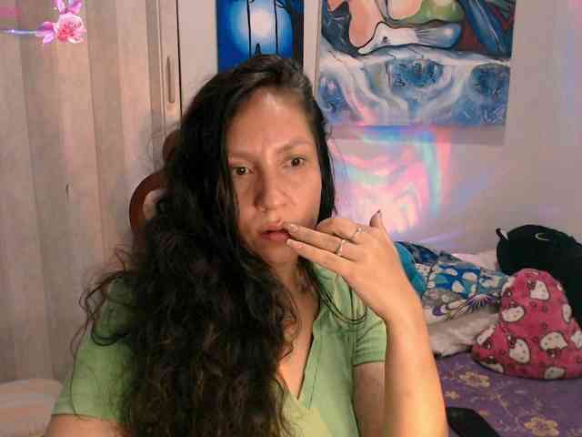 goddess-nahy webcam