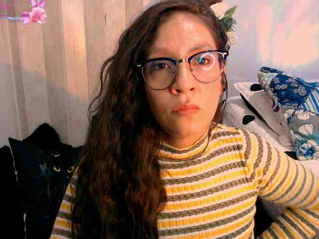 goddess-nahy webcam