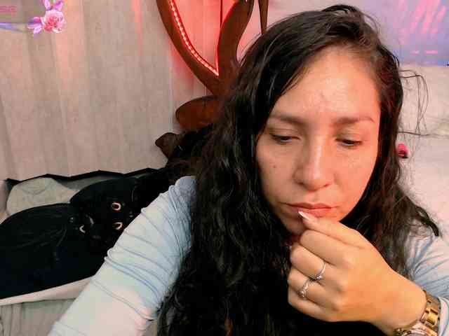 goddess-nahy webcam