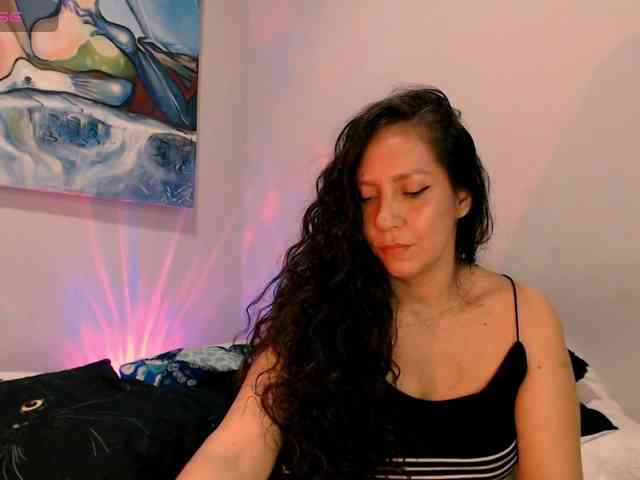 goddess-nahy webcam