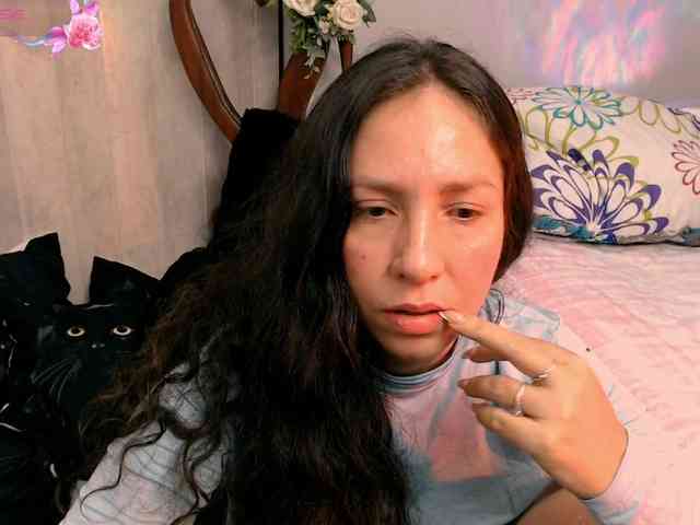 goddess-nahy webcam