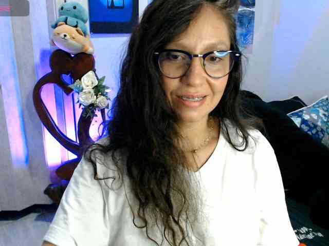 goddess-nahy webcam