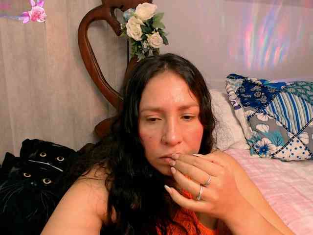 goddess-nahy webcam