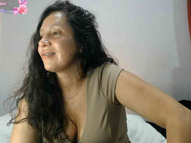 goddess-nahy webcam