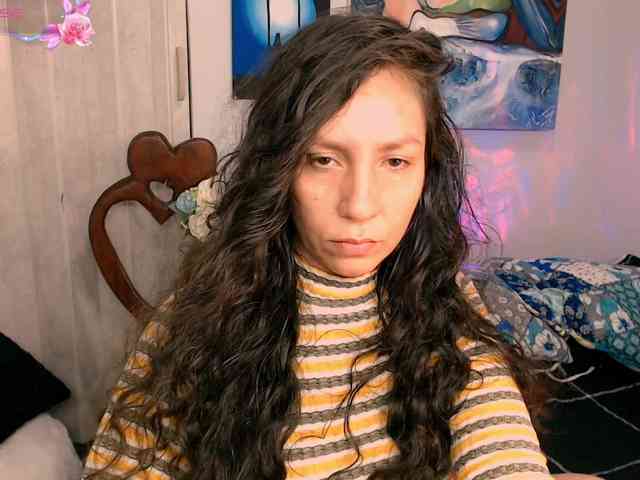 goddess-nahy webcam