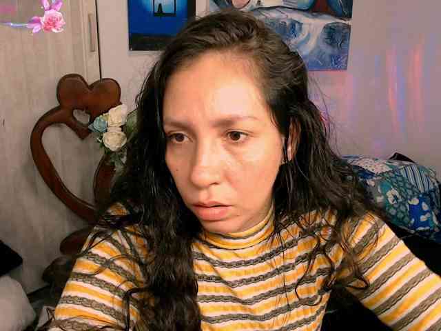goddess-nahy webcam
