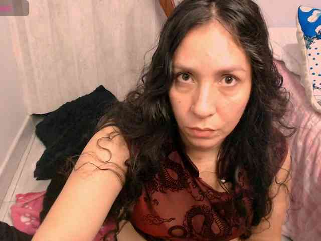 goddess-nahy webcam