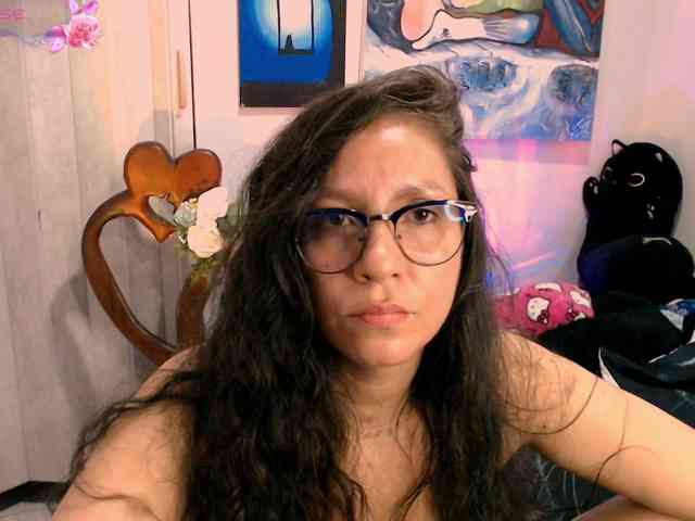 goddess-nahy webcam