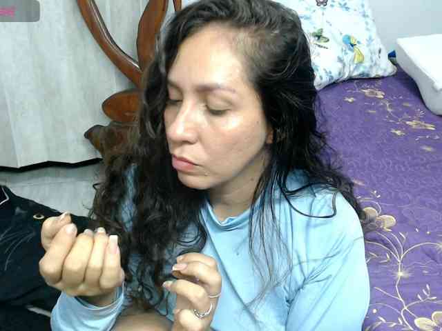 goddess-nahy webcam