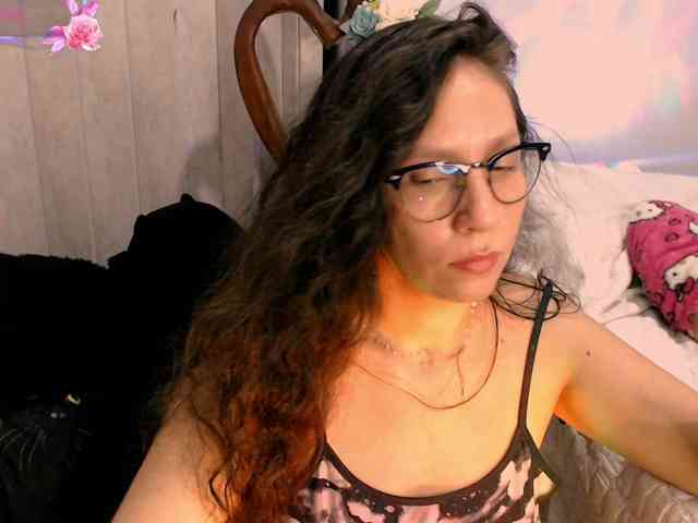 goddess-nahy webcam