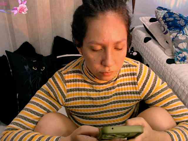 goddess-nahy webcam