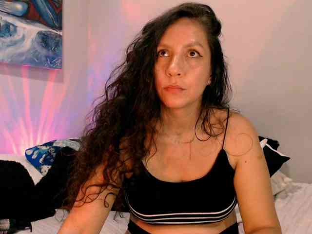 goddess-nahy webcam