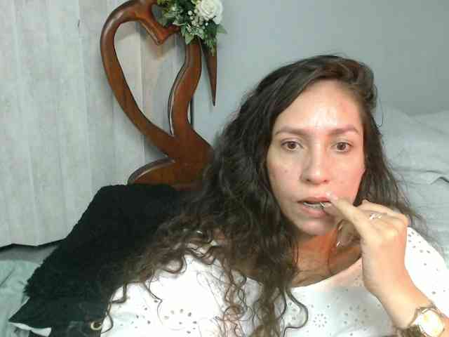 goddess-nahy webcam