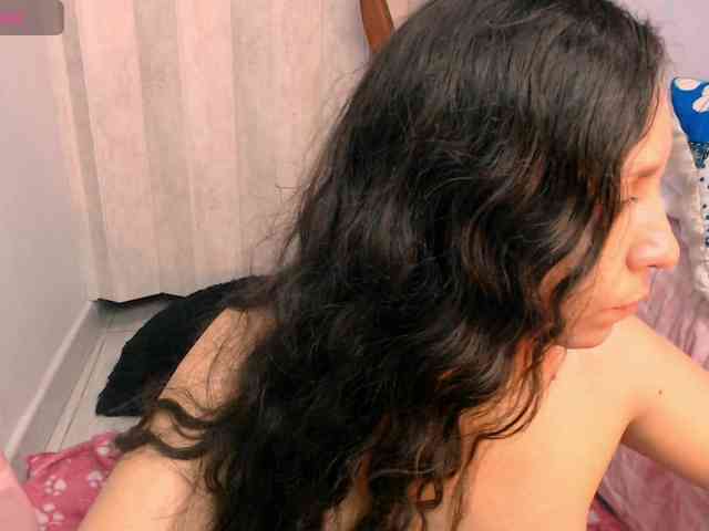 goddess-nahy webcam