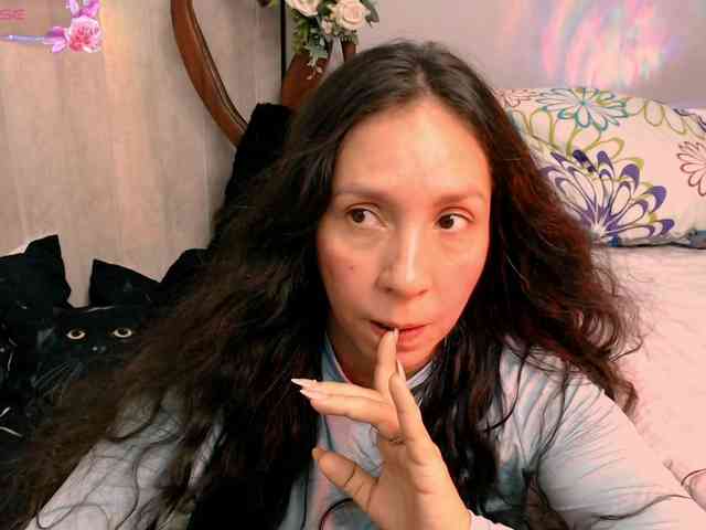 goddess-nahy webcam